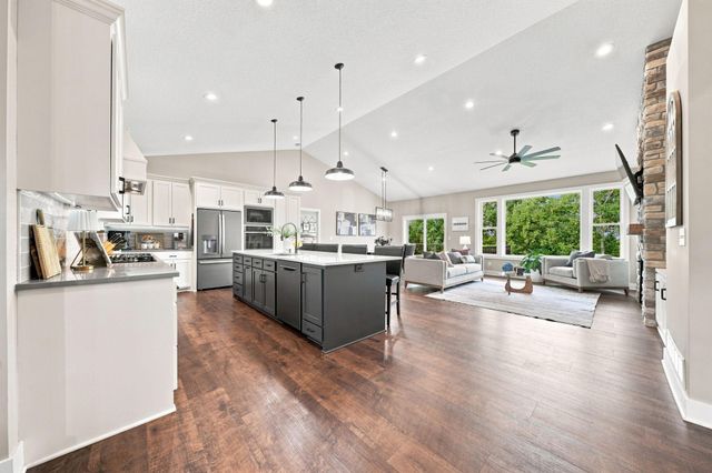27200 Petes Hill Trail, Elko New Market, MN 55020