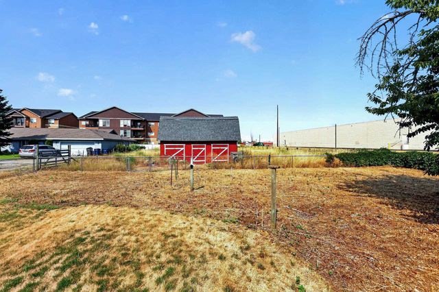 206 S Blake Rd, Spokane Valley, WA 99216