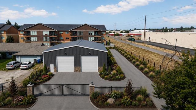 206 S Blake Rd, Spokane Valley, WA 99216