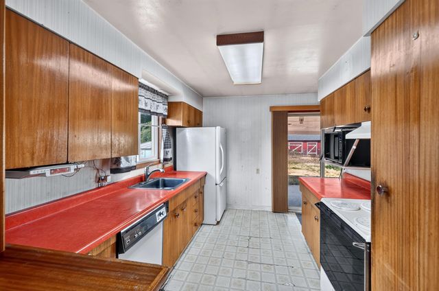 206 S Blake Rd, Spokane Valley, WA 99216