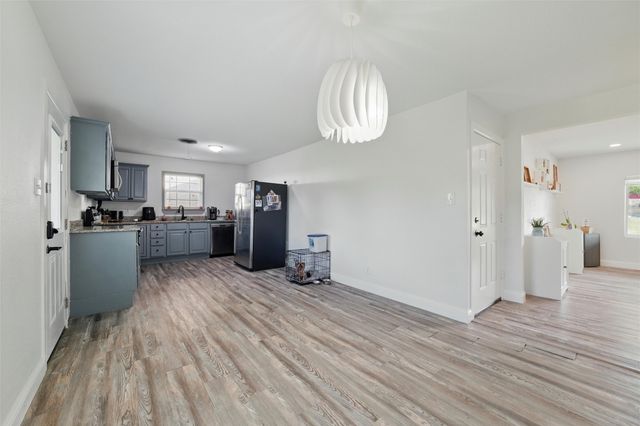 421 E Tarrant Road, Grand Prairie, TX 75050