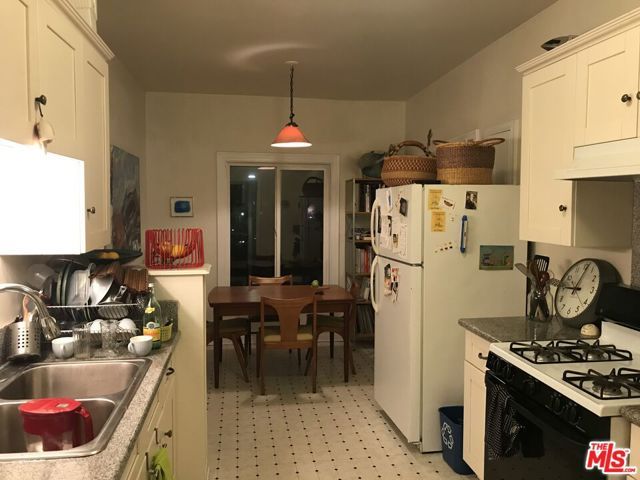 837 White Knoll Drive, Los Angeles, CA 90012