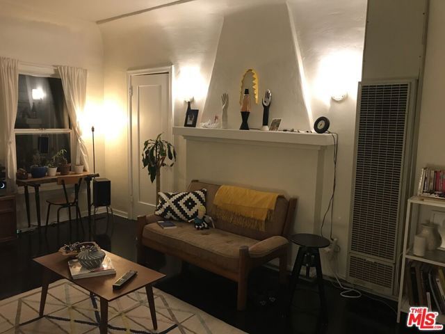 837 White Knoll Drive, Los Angeles, CA 90012