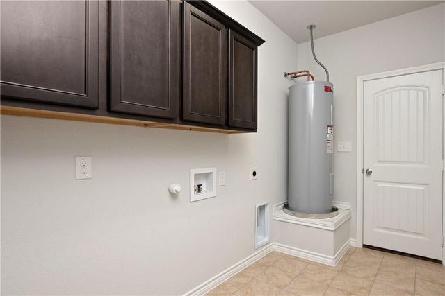 1120 E Epstein Street, Sherman, TX 75090