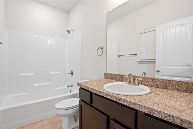 1120 E Epstein Street, Sherman, TX 75090