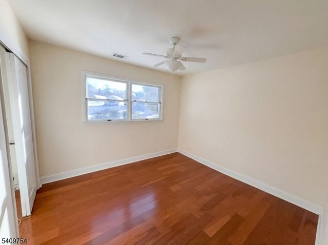 10 Liberty Ln, Franklin Twp., NJ 08873