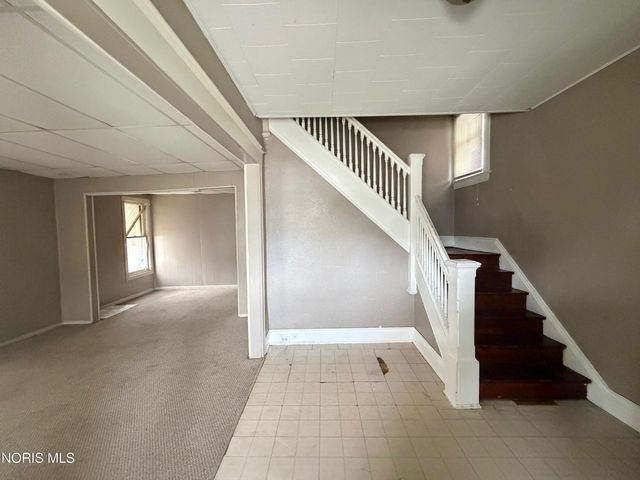 1143 South Avenue, Toledo, OH 43609
