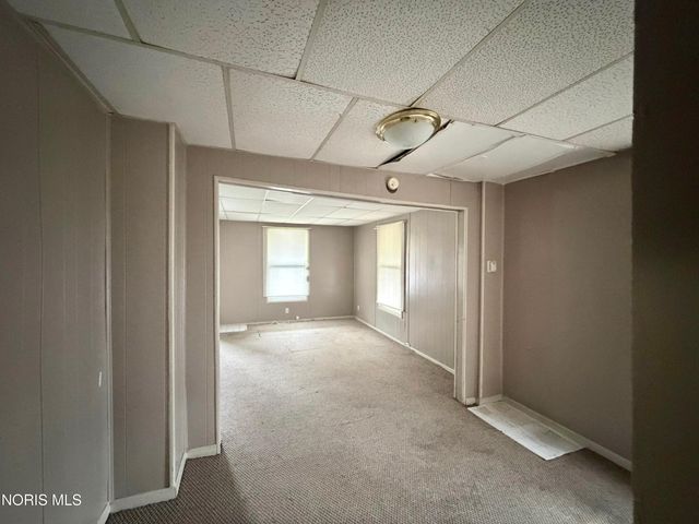 1143 South Avenue, Toledo, OH 43609