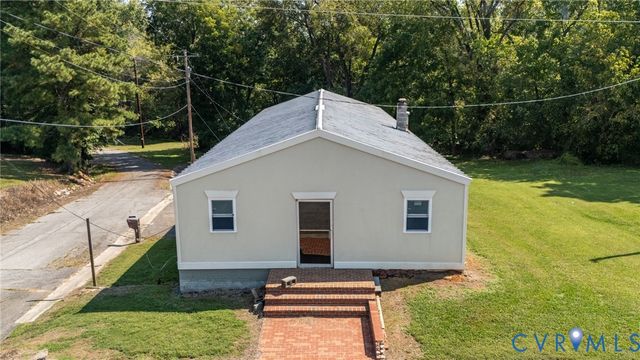 104 Cotton St, Lawrenceville, VA 23868