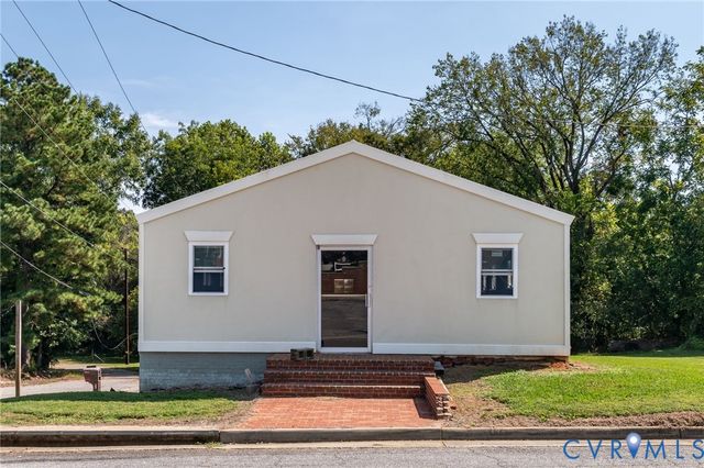 104 Cotton St, Lawrenceville, VA 23868