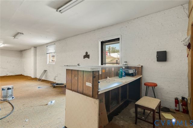 104 Cotton St, Lawrenceville, VA 23868