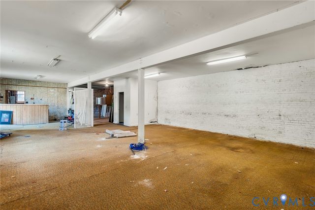 104 Cotton St, Lawrenceville, VA 23868