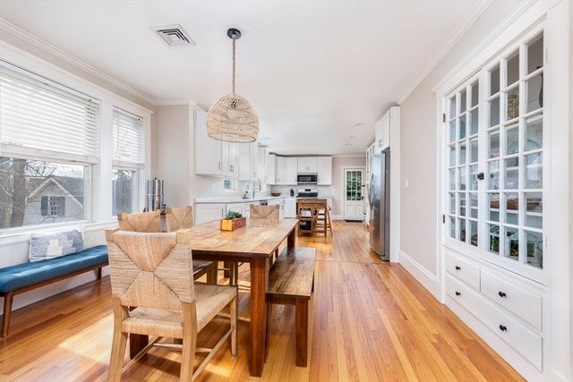 26 Cedar St 2, Marblehead, MA 01945