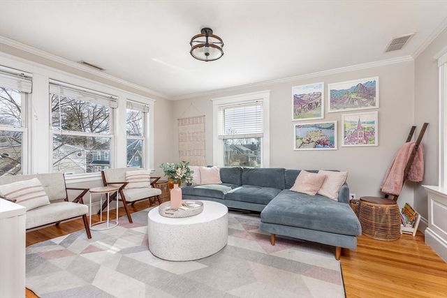 26 Cedar St 2, Marblehead, MA 01945