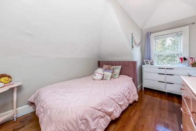 26 Cedar St 2, Marblehead, MA 01945