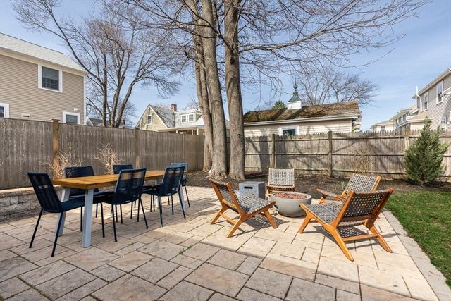 26 Cedar St 2, Marblehead, MA 01945