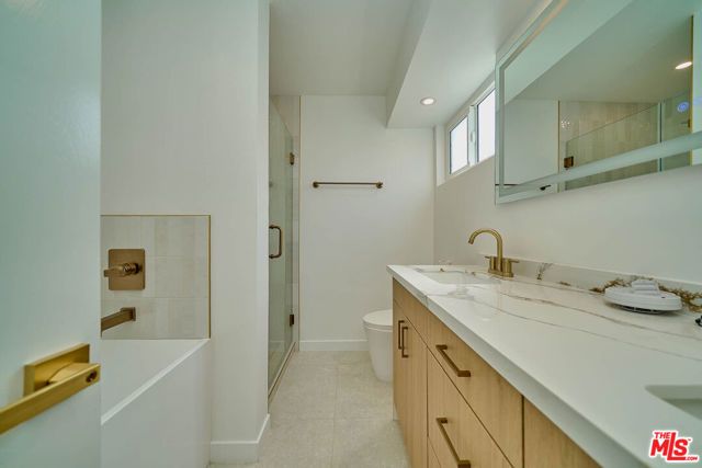 840 18th Street 1, Santa Monica, CA 90403