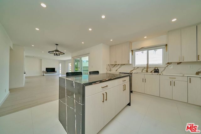 840 18th Street 1, Santa Monica, CA 90403