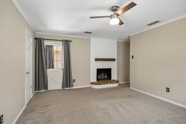 7164 Cosgrove Drive, Dallas, TX 75231