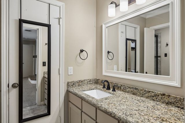 7164 Cosgrove Drive, Dallas, TX 75231