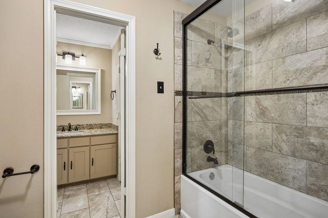 7164 Cosgrove Drive, Dallas, TX 75231