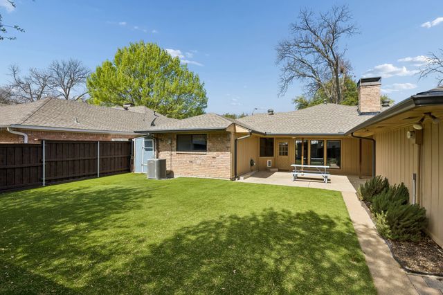 7164 Cosgrove Drive, Dallas, TX 75231
