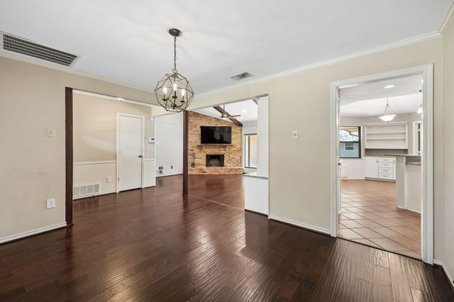 7164 Cosgrove Drive, Dallas, TX 75231