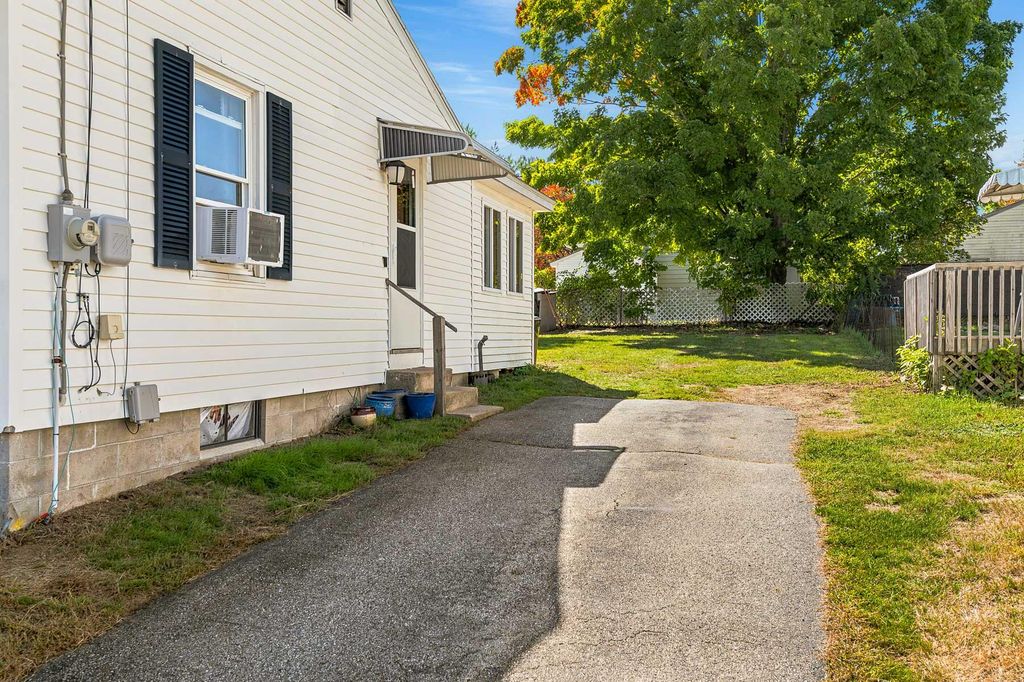 9 Adams Street, Sanford, ME 04073 — photo 3
