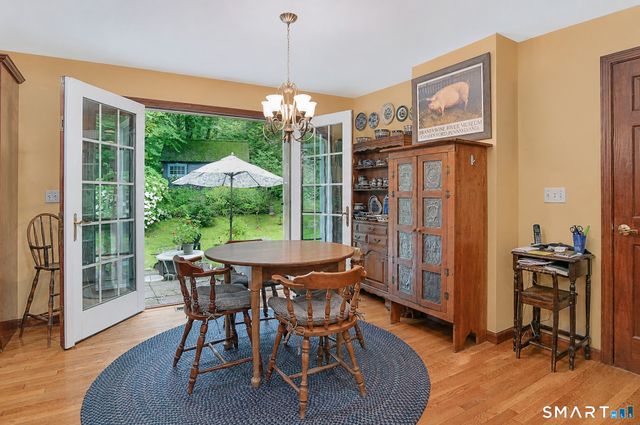 16 Jonathan Drive, Roxbury, CT 06783