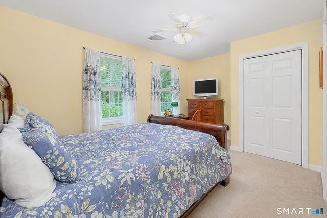 16 Jonathan Drive, Roxbury, CT 06783