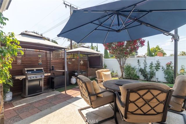 211 Orchid Court, Redlands, CA 92373