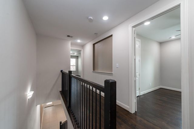 3504 Chenevert Street A, Houston, TX 77004