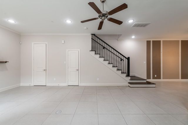 3504 Chenevert Street A, Houston, TX 77004