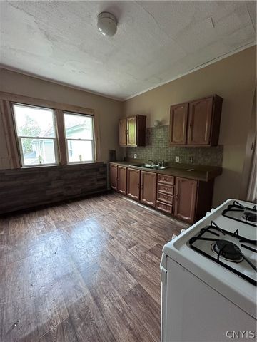 123 West Pleasant Avenue, Syracuse, NY 13205