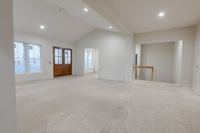 1886 Freesia Lane, Pella, IA 50219