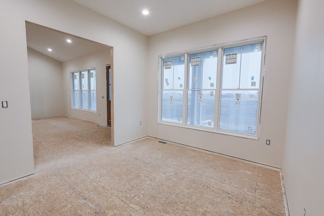 1886 Freesia Lane, Pella, IA 50219