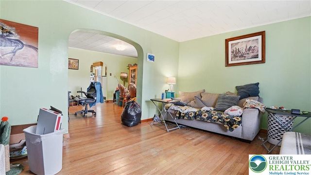 525 Dewey Street, Scranton, PA 18519