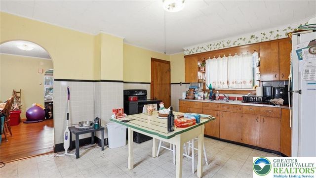 525 Dewey Street, Scranton, PA 18519