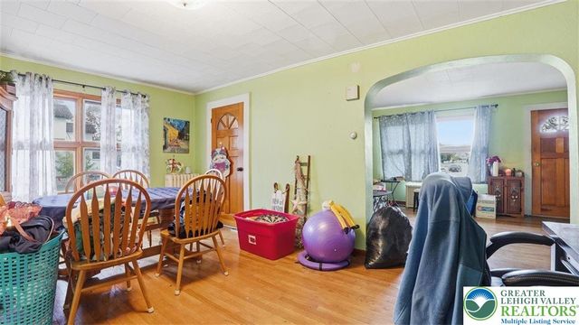 525 Dewey Street, Scranton, PA 18519