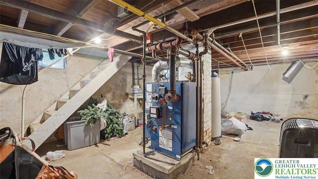 525 Dewey Street, Scranton, PA 18519