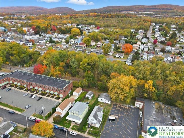 525 Dewey Street, Scranton, PA 18519