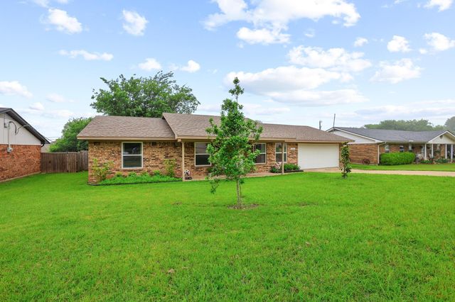 928 Ricketts Street, Howe, TX 75459