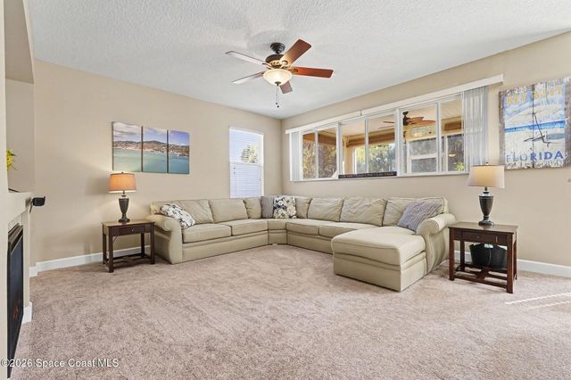 530 Saint Andre Boulevard SW, Palm Bay, FL 32908