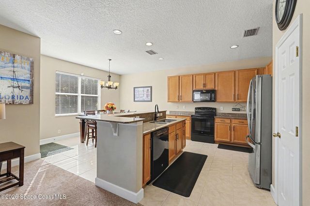 530 Saint Andre Boulevard SW, Palm Bay, FL 32908