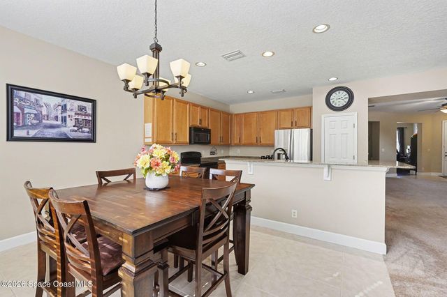 530 Saint Andre Boulevard SW, Palm Bay, FL 32908