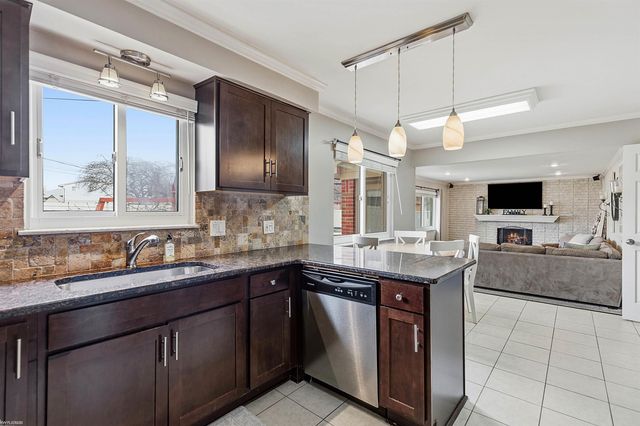 18840 Millar Road, Clinton Township, MI 48036