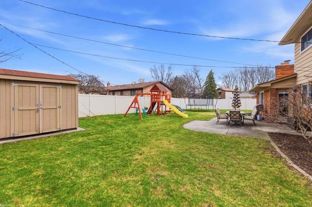 18840 Millar Road, Clinton Township, MI 48036