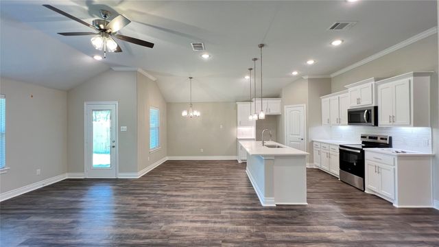 8101 Scott Lane, Greenville, TX 75402