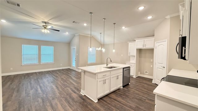 8101 Scott Lane, Greenville, TX 75402