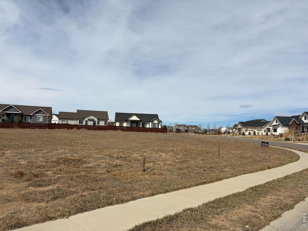 1956 Blossom Grove Drive, Windsor, CO 80550